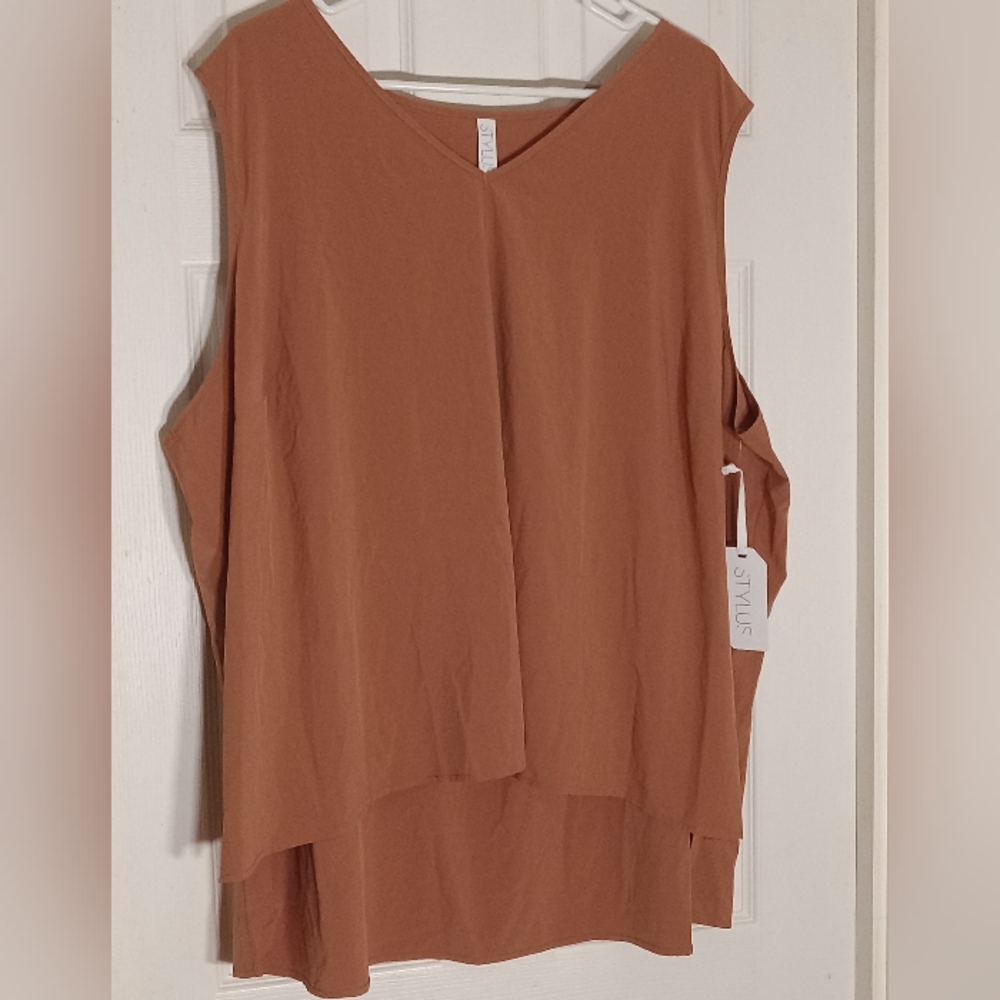 v-neck sleeveless top high low STYLUS 3X